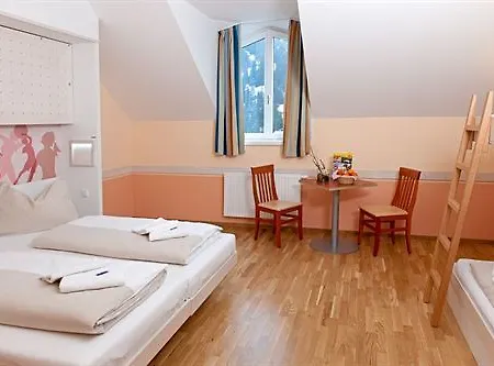 Jufa Hochkar 3*